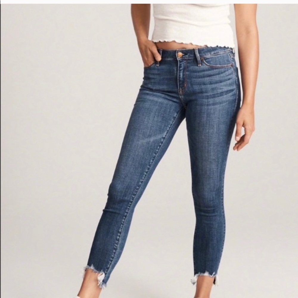 Abercrombie & Fitch Harper Low Rise Ankle Jeans